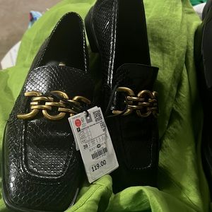 Zara animal print leather loafers ( black)